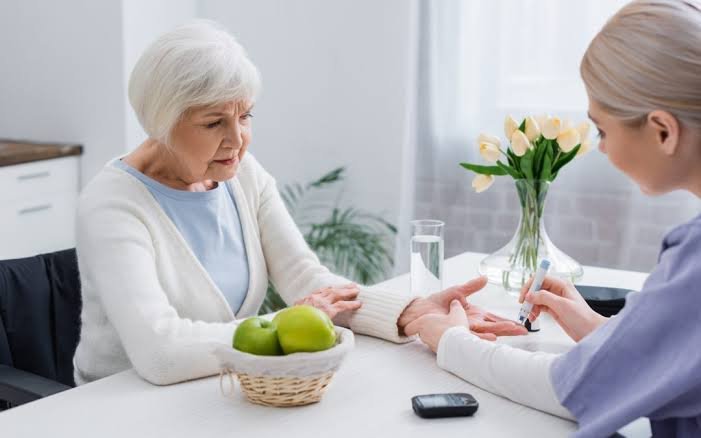 Managing diabetes in old age