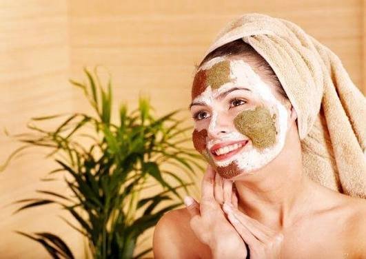 treat acne naturally at home